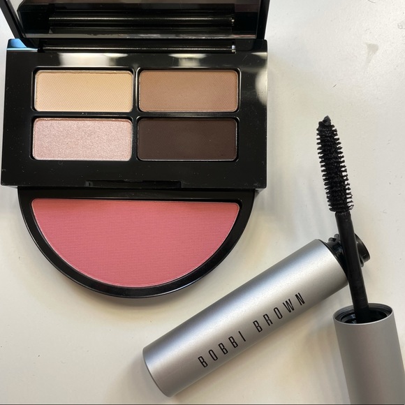 Other - Bobbie Brown Instant Eye and cheek palette